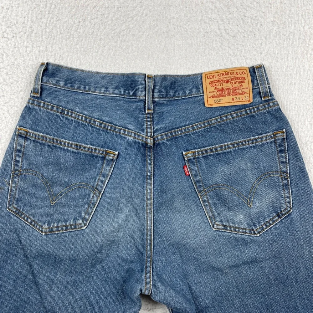 Levis 550 Relaxed‎ Fit Jeans Mens 34x32 (Fit 32x31) Blue Medium Denim Straight